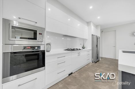 Property photo of 10 Timble Close Wollert VIC 3750