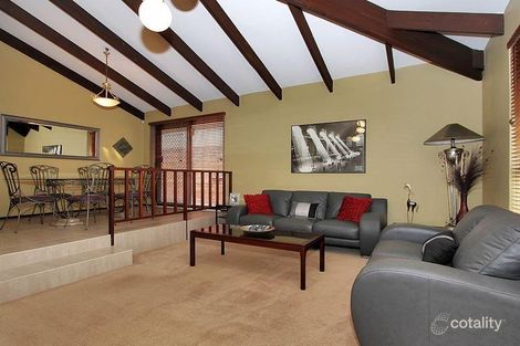 Property photo of 8 Cumbor Way Samson WA 6163