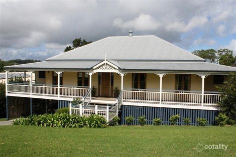 41 Paradise Dr, Tamborine Mountain, QLD 4272