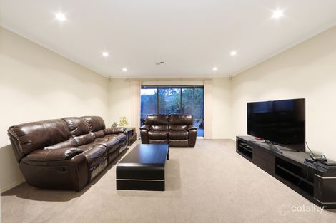 Property photo of 8 Huntingdale Court Rowville VIC 3178