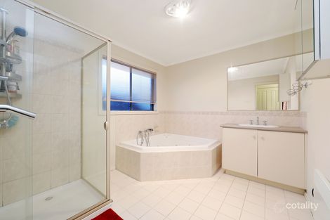 Property photo of 8 Huntingdale Court Rowville VIC 3178