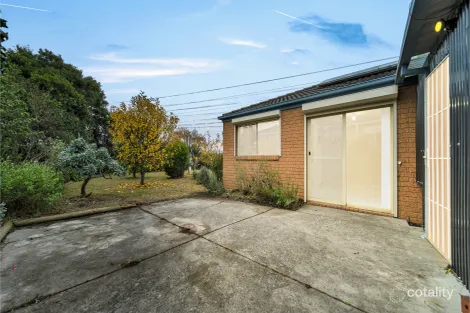 Property photo of 6 Appila Close Hallam VIC 3803