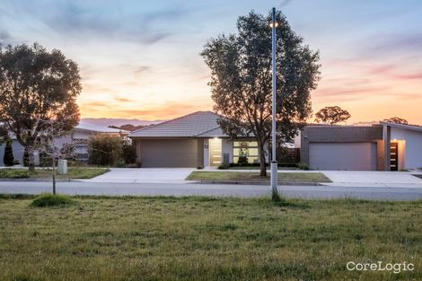 Property photo of 32 Cocoparra Crescent Crace ACT 2911