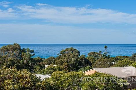 Property photo of 29 Ella Gladstone Drive Eagle Bay WA 6281