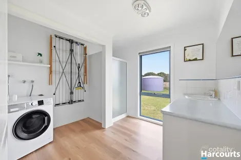 Property photo of 40 Tarwin Meadows Road Tarwin Lower VIC 3956