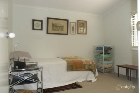 25 Feez St, Yeronga, QLD 4104