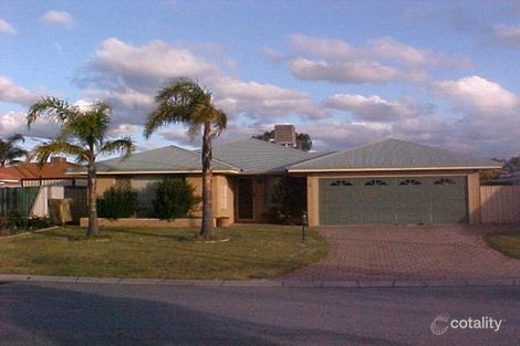 4 Pipit Cl, Huntingdale, WA 6110