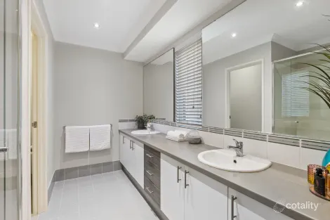 Property photo of 14 Spiral Flag Road Yanchep WA 6035