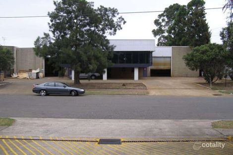 1 Mitchell Rd, Moorebank, NSW 2170