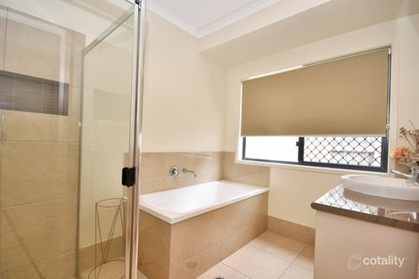 Property photo of 14 Quinine Crescent Mountain Creek QLD 4557