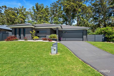 210 The Ruins Way, Port Macquarie, NSW 2444