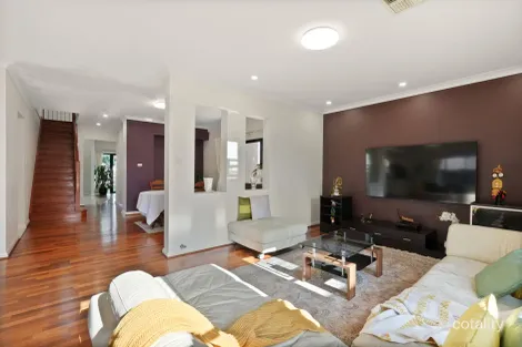 Property photo of 49 Edward Drive Pemulwuy NSW 2145