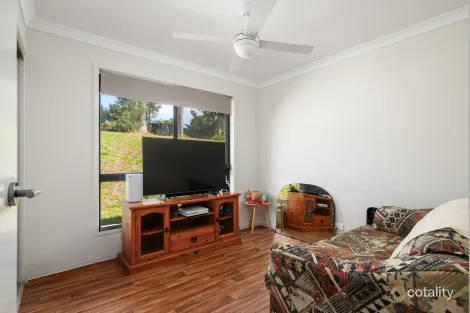 Property photo of 23 Newfarm Road Chatsworth QLD 4570