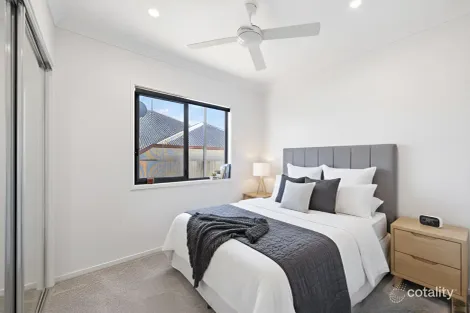 Property photo of 22 Lakeview Road Morayfield QLD 4506