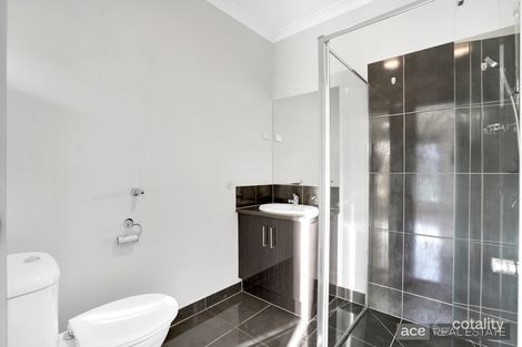 Property photo of 3 Friend Way Tarneit VIC 3029
