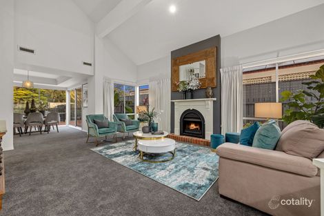 Property photo of 15 Higgins Close Dingley Village VIC 3172