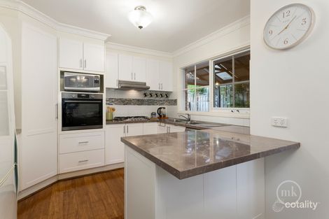 Property photo of 2 Lyell Parade Greensborough VIC 3088
