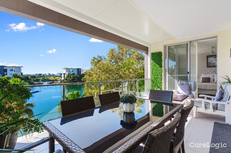 Property photo of 333/3 Pendraat Parade Hope Island QLD 4212