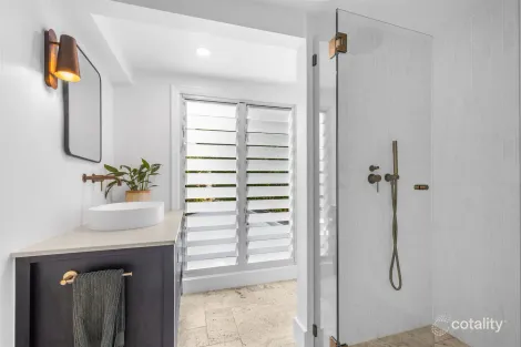 Property photo of 36 Glendale Grove Moorooka QLD 4105