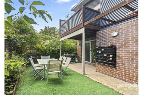 Property photo of 1/24-26 Pemell Street Wyoming NSW 2250