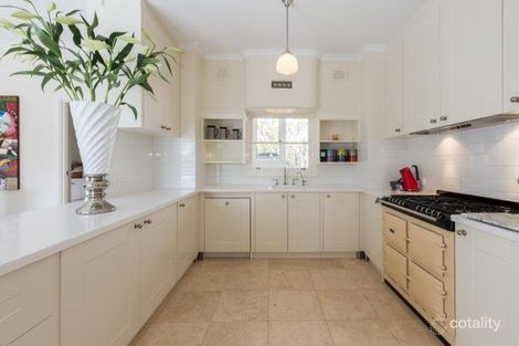 Property photo of 32 Genesta Crescent Dalkeith WA 6009