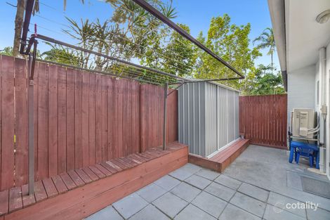 Property photo of 1/1 Baronia Crescent Holloways Beach QLD 4878