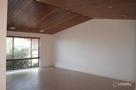 Property photo of 38 Burdekin Avenue Amaroo ACT 2914