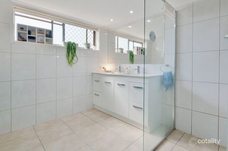 Property photo of 3/17 Surf Parade Broadbeach QLD 4218