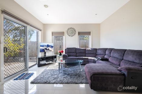 Property photo of 4/10 Dhemre Place Dallas VIC 3047