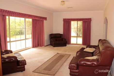 Property photo of 3 South Crescent Eildon VIC 3713