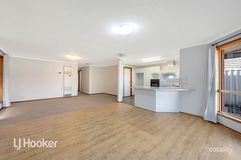 11 Lake Magenta Ct, Greenwith, SA 5125