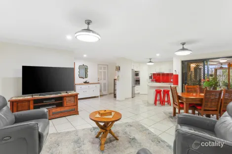 Property photo of 13/1-5 Studio Drive Pacific Pines QLD 4211