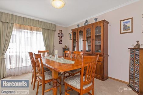 Property photo of 11 Tregenza Court Parafield Gardens SA 5107