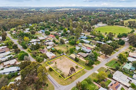 16 Jones St, Avenel, VIC 3664