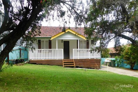 11 Alban St, Corrimal, NSW 2518