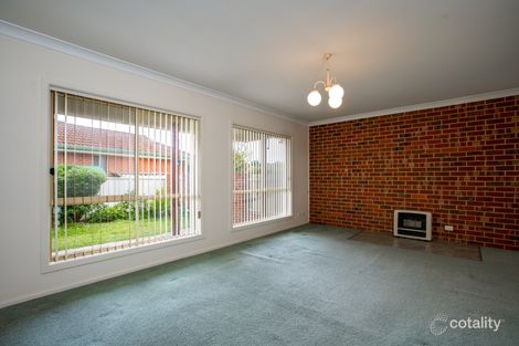 Property photo of 33 Jacob Crescent Glenroy NSW 2640