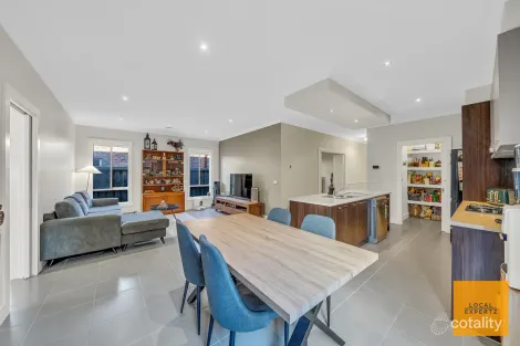 Property photo of 6 Acumin Street Brookfield VIC 3338