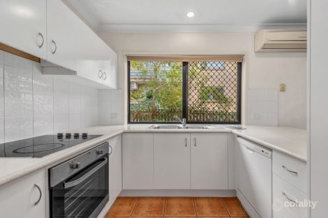 Property photo of 2/22 Wyndham Street Herston QLD 4006