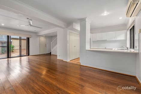Property photo of 2/22 Wyndham Street Herston QLD 4006