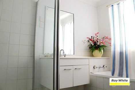 Property photo of 90 Keppel Circuit Hinchinbrook NSW 2168