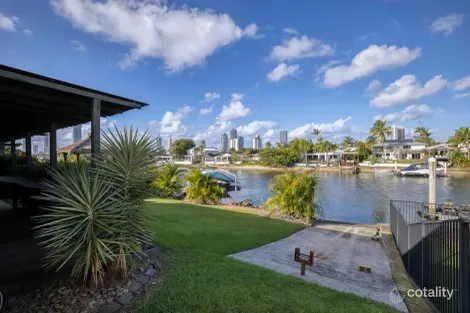 7 Sheridan Park Ave, Broadbeach Waters, QLD 4218