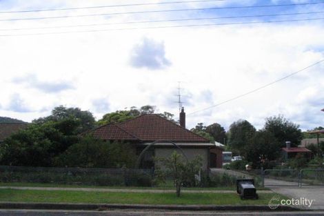 4 Henderson Ave, Mittagong, NSW 2575