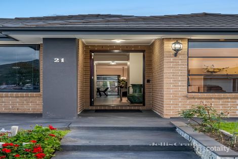 Property photo of 21 Hemsworth Street Donnybrook VIC 3064