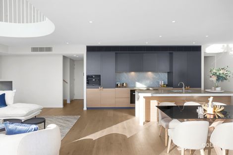 Property photo of 4/25 Honeysuckle Drive Newcastle NSW 2300