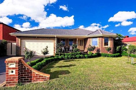 Property photo of 8 Ardenne Court Narre Warren South VIC 3805