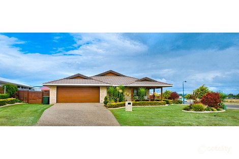2 Wittenberg Way, Norman Gardens, QLD 4701