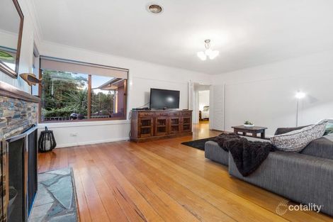 13 Stradbroke Ave, Frankston South, VIC 3199