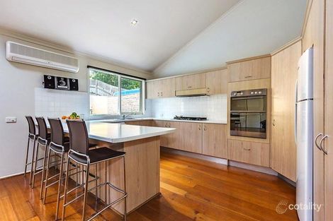 Property photo of 21 Werac Drive Ringwood North VIC 3134