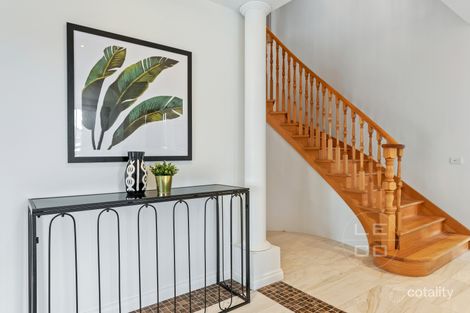 Property photo of 31 Balmoral Avenue Springvale VIC 3171