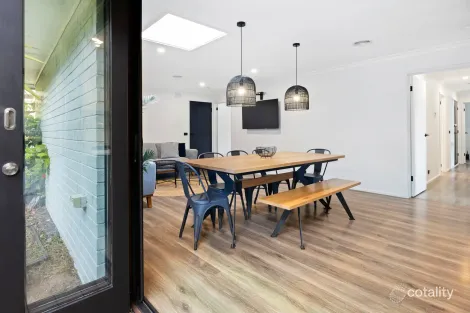 Property photo of 6 David Street Blairgowrie VIC 3942